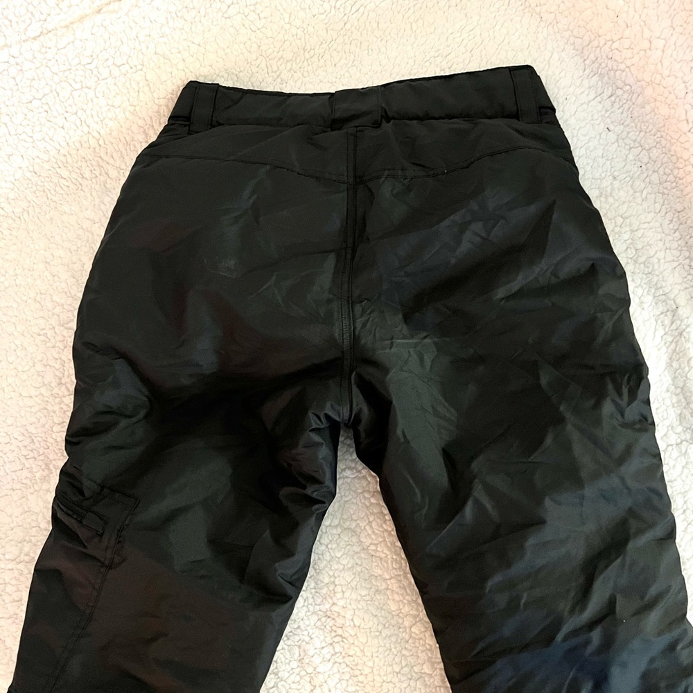 Snowpants - Picture 3 of 4